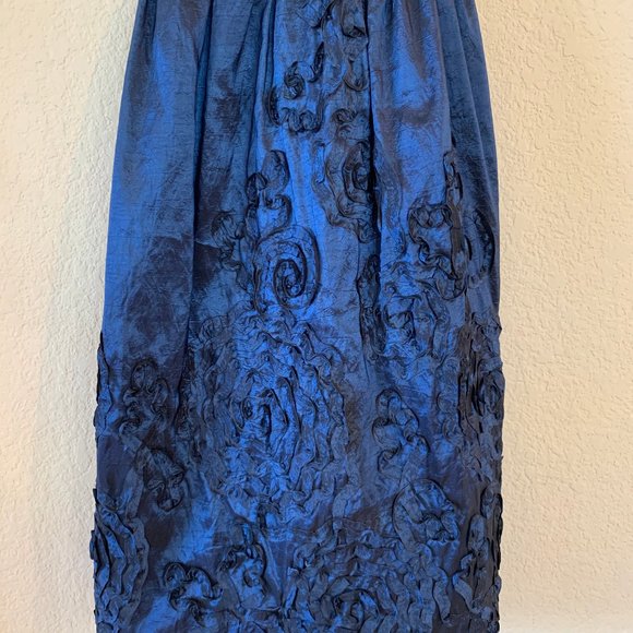 Adrianna Papell Rosette Taffeta Short Halter Dress Iridescent Blue - Size 4 - Picture 5 of 7